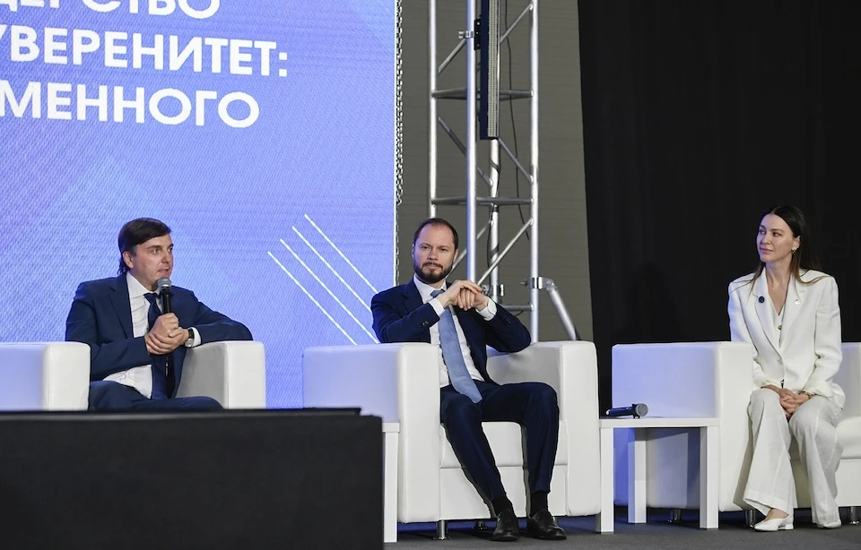 Выплата учителям Тверской области к 1 сентября в этом году составит 11 тысяч рублей.