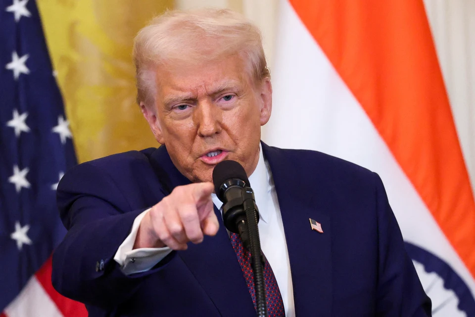 Трамп заявил, что США контролируют не только Ормузский пролив, но и территории на суше вокруг него.