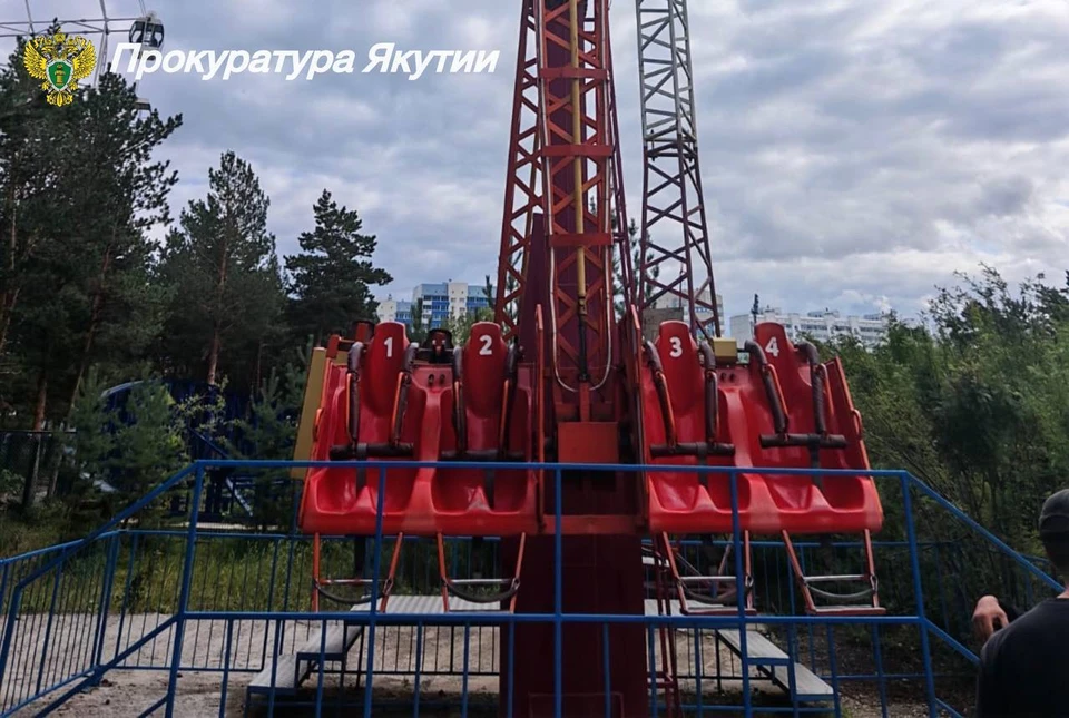 Мэрия Якутска окажет помощь семье девочки, пострадавшей на аттракционе. Фото: Официальный телеграм-канал прокуратуры Республики Саха (Якутия)