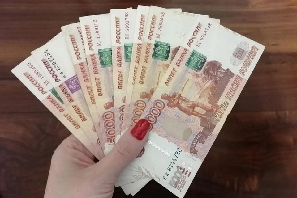 Пять месяцев ограничения свободы получили жительница Ярославля за мошенничество с детским пособиями.