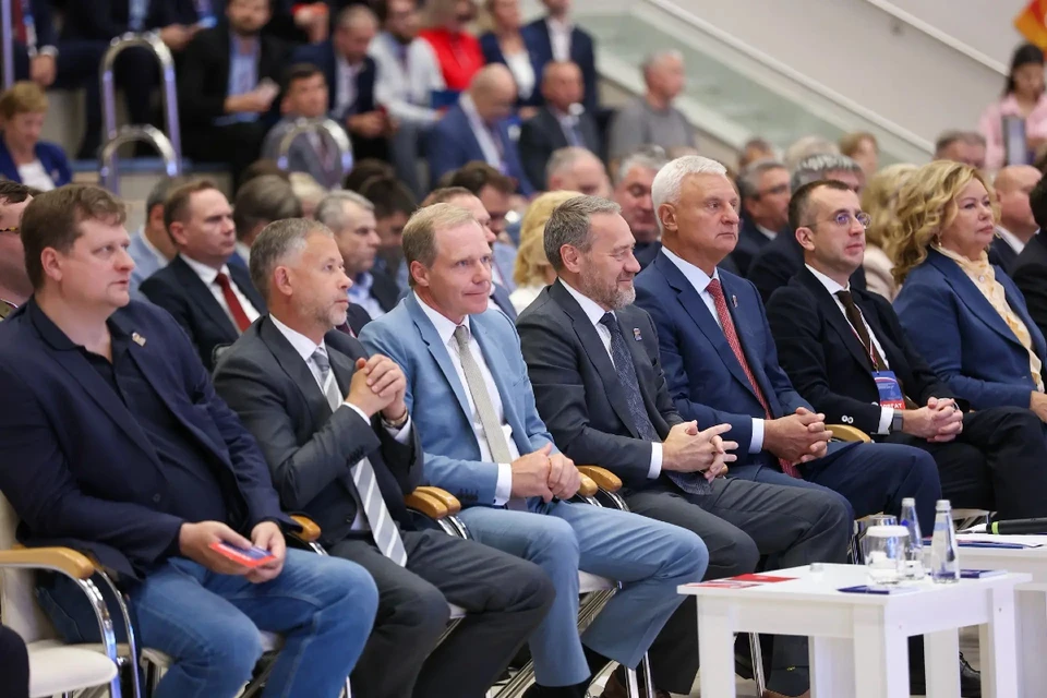 В Северной столице утвердили предвыборную программу «Единой России» на выборах депутатов Заксобрания. Фото: max.ru/a_belsky