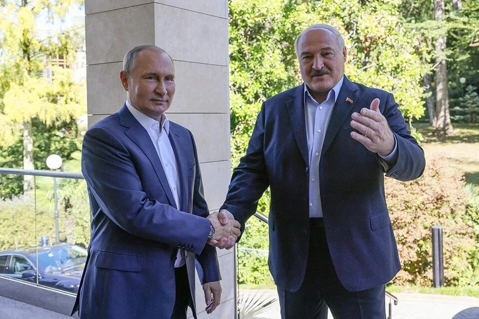 Лукашенко заверил, что Белоруссия и Россия совместно преодолеют все трудности