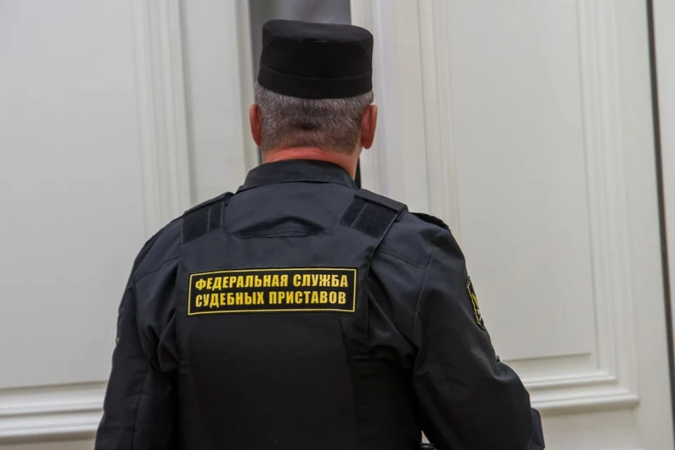 Мужчина погасил долг под угрозой ареста автомобиля.