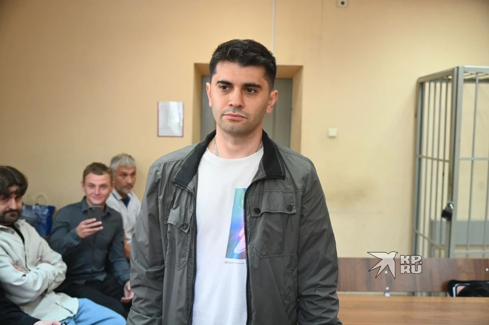 Полицейский избежал реального срока