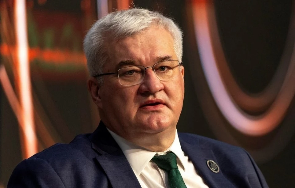 Глава МИД Украины Сибига 40 минут говорил по-русски в интервью СМИ Казахстана
