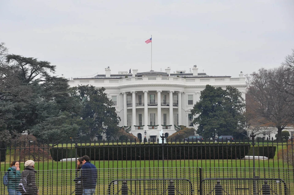 Коул заявил, что США выяснят причины задержки разморозки средств Белоруссии