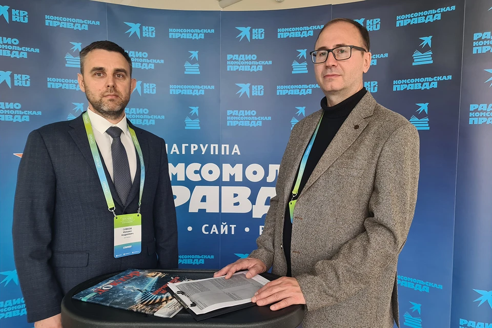 Технический директор ООО «БИОТЕХНО», к. т. н. Михаил Сивков (слева) рассказал о трендах в российской биотехнологической отрасли.