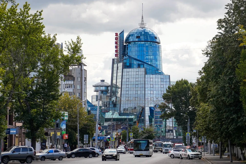 Сильнее всего отстают составы Москва - Тольятти и Москва - Самара.