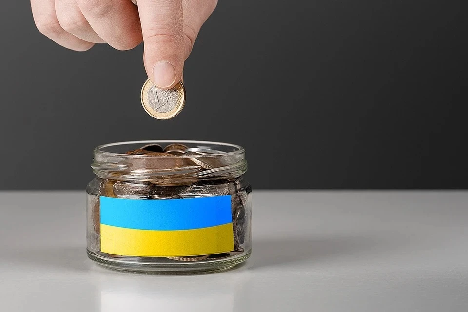 На Украине учителя жалуются на задержки и неполные выплаты зарплат Фото: Shutterstock / FOTODOM / CeltStudio