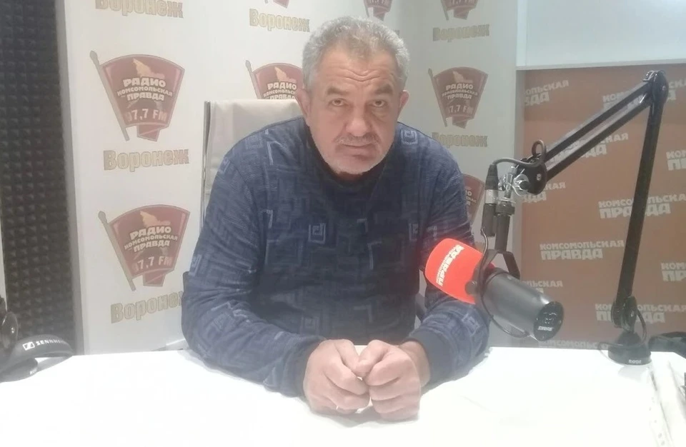 Валерий Абаджян в радиостудии "КП-Воронеж".