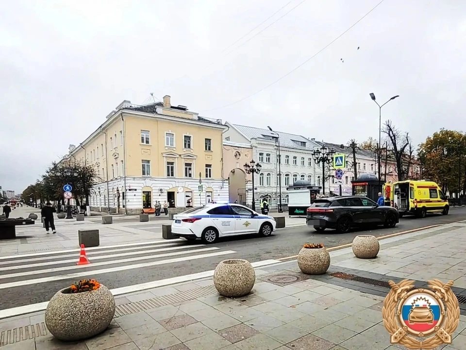 Пострадавшая 1975 года рождения получила травмы. Фото: Госавтоинспекция Тверской области.