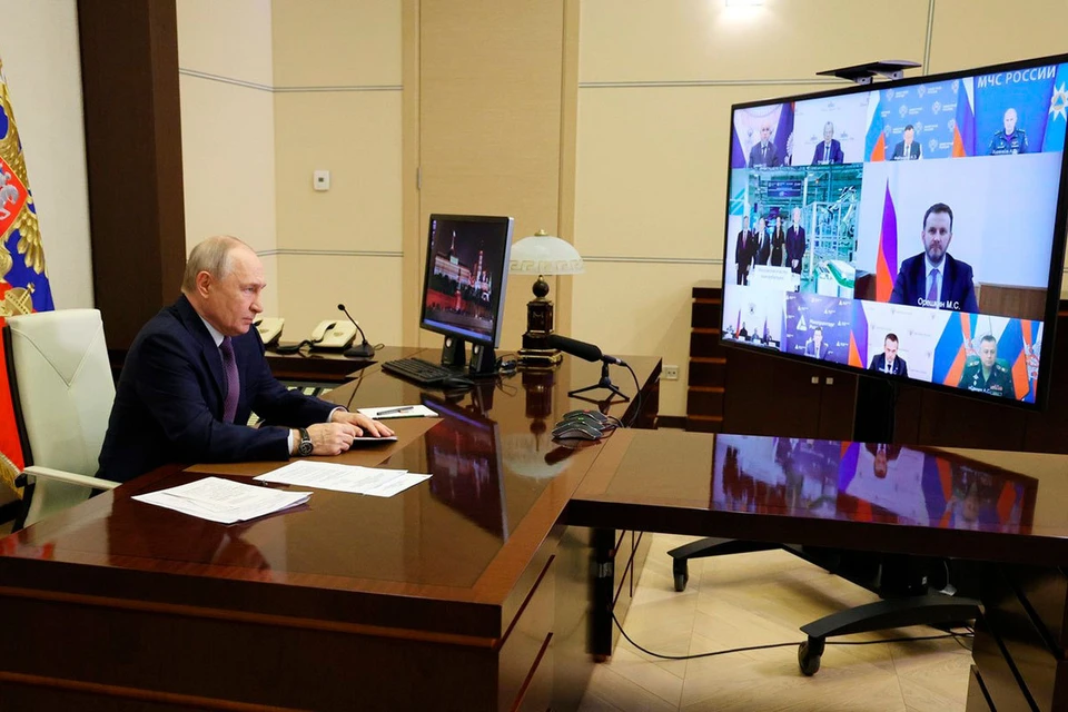 Во вторник Владимир Путин открыл производственный комплекс, выпускающий электрические батареи.