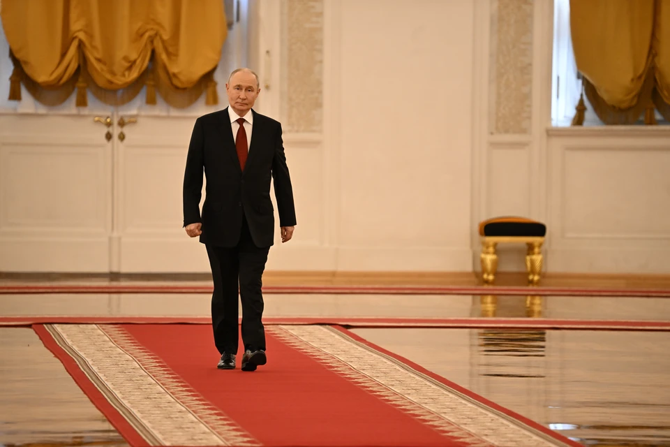Владимир Путин встретит 74-летие на рабочем месте