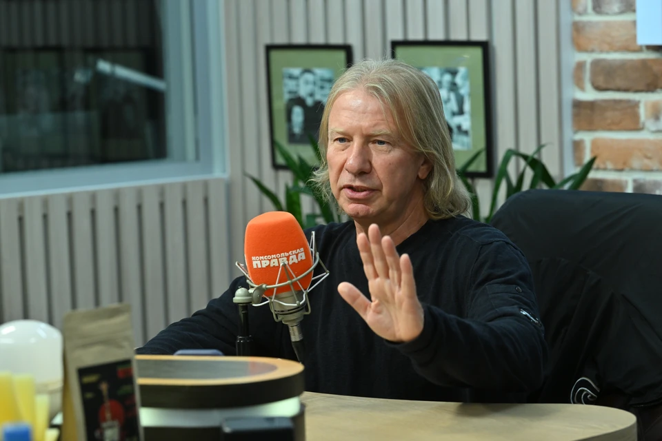 Продюсер Дробыш счел анекдотичными слухи про путь на сцену через постель
