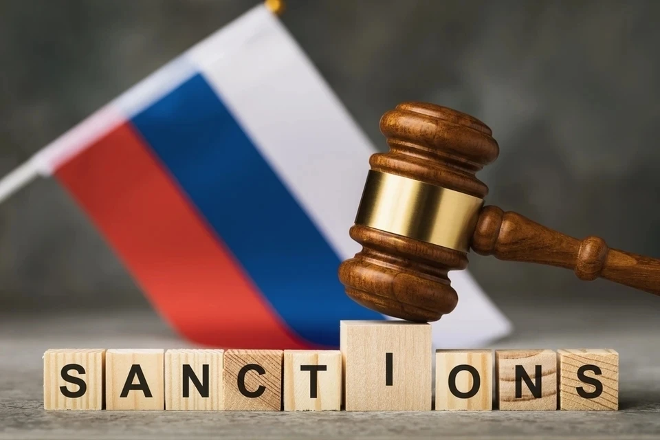 Посольство РФ: попытки Лондона говорить с Москвой языком санкций обречены. Фото: SergeyCo/Shutterstock/Fotodom