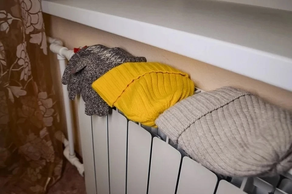 В ряде муниципалитетов уже началась подача тепла на социальные объекты.
