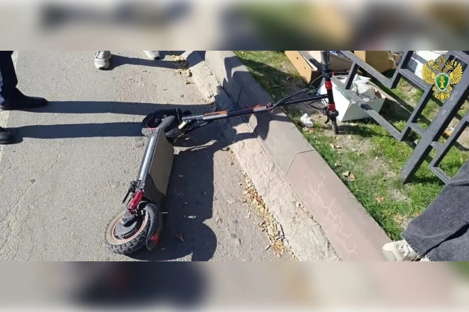 В аварии травмирована водитель и пассажир самоката. Фото: прокуратура Запорожской области