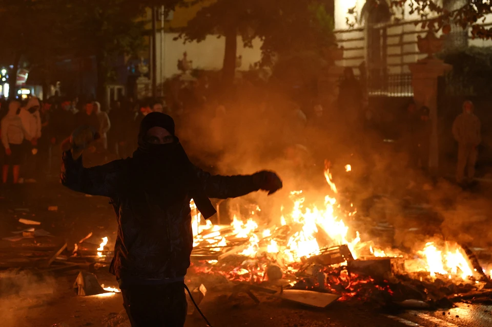 В Албании полиция задержала 23 человека во время студенческих протестов.