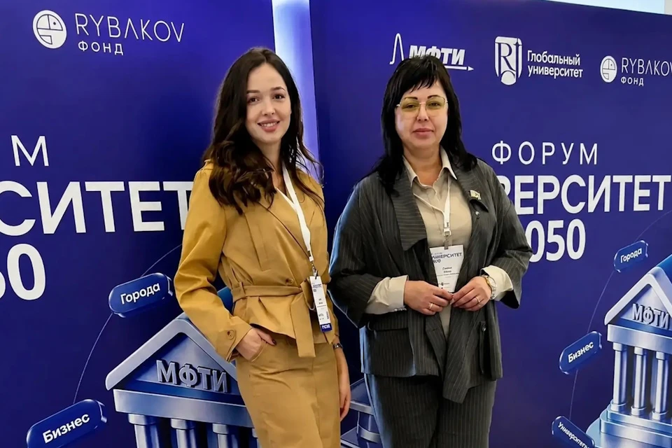Среди победителей грантового конкурса – Галина Райко (справа) и София Безручко Фото: ХТУ