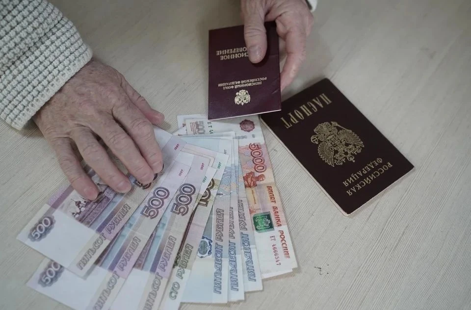 Стал известен размер средней пенсии в РФ для неработающих пенсионеров