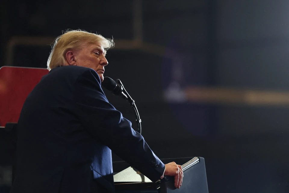 Ранее Трамп подписал указы о переименовании Мексиканского залива в Американский залив и озера Онтарио в озеро Америка.