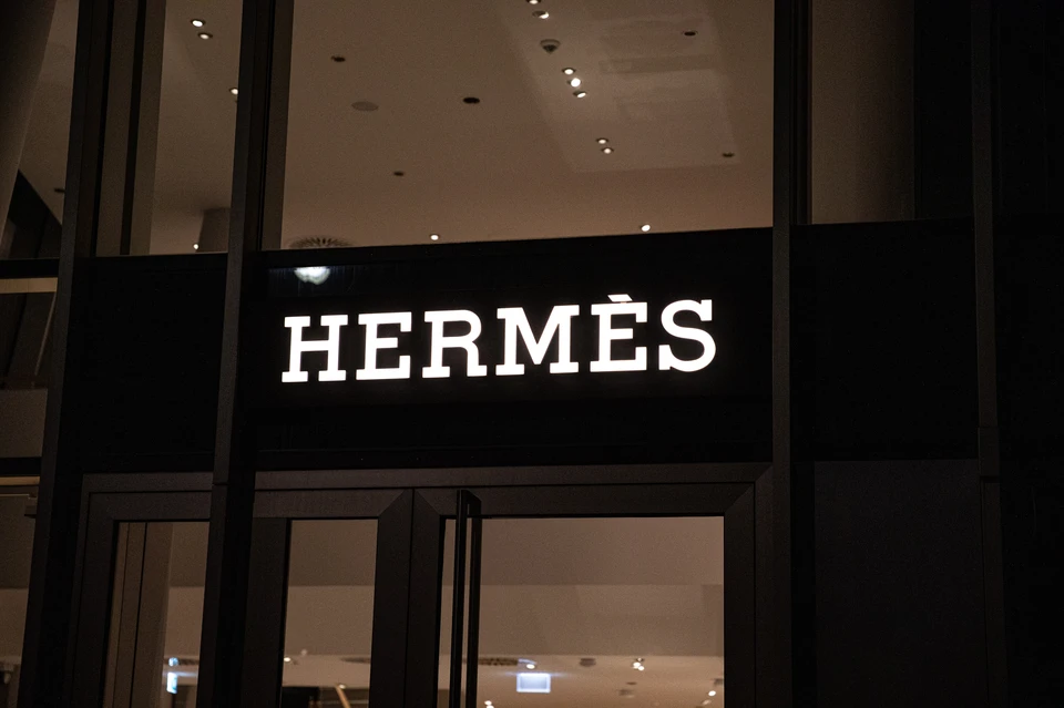 Сильнее всего пострадали LVMH и Hermes - обе компании потеряли более 90 млрд евро. Фото: Michael Kuenne/Keystone Press Agency/Global Look Press