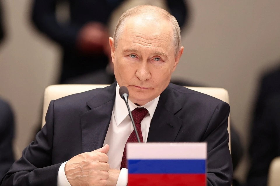 Путин: Россия будет локализовывать синтез лекарств и вакцин в Африке