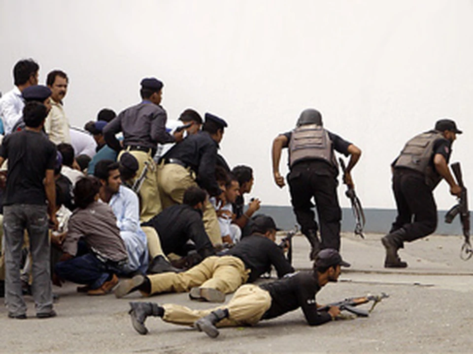 Теракт в Лахоре унес жизни 80 человек