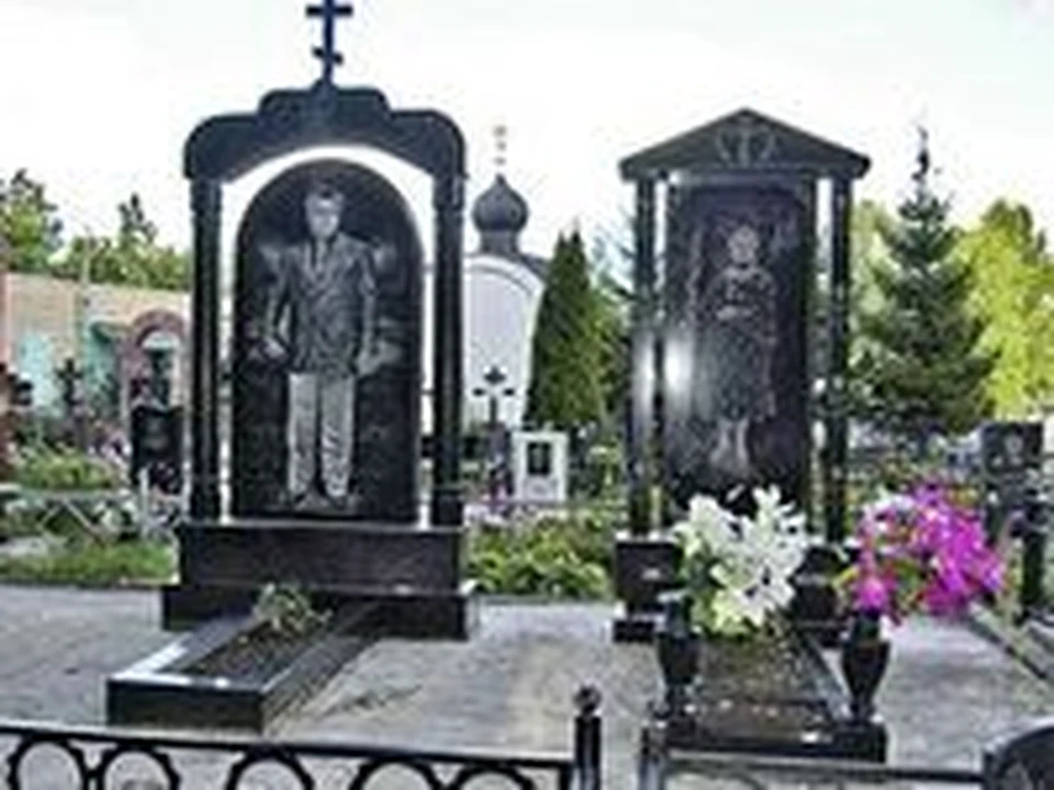 Страшные приметы: почему с кладбища нельзя ничего брать