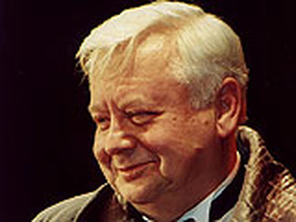 Олег Табаков. <P>Фото с сайта&nbsp;<STRONG>&nbsp;</STRONG><A onmousedown="w(this,'8.269.13');" href="http://www.ozon.ru/context/detail/id/200438/" target=_blank><STRONG>www.ozon.ru</STRONG></A>&nbsp;</P>