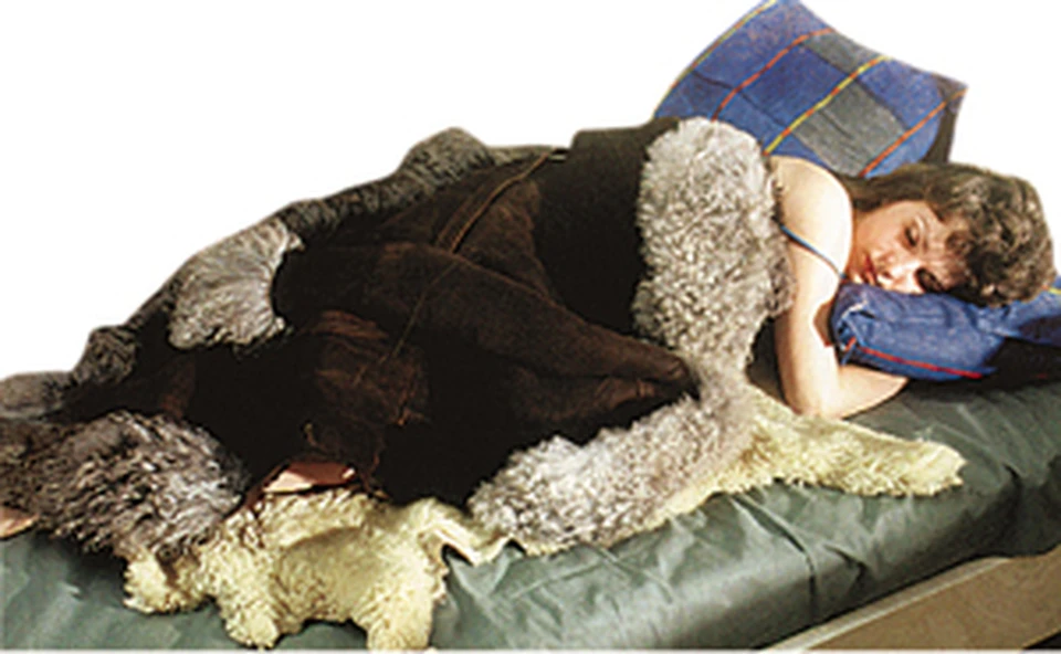 Под шерстяным одеялом. Картинку как образовывать электричество на голове шерстяным одеялом