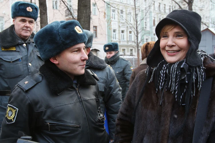 Татьяна Догилева: «Какое может быть здоровье, если меня волочат по земле мужики-полицейские»