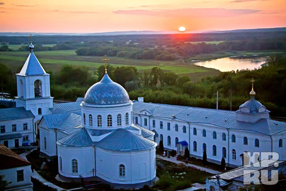 В Дивногорье дивной красоты не только горы...