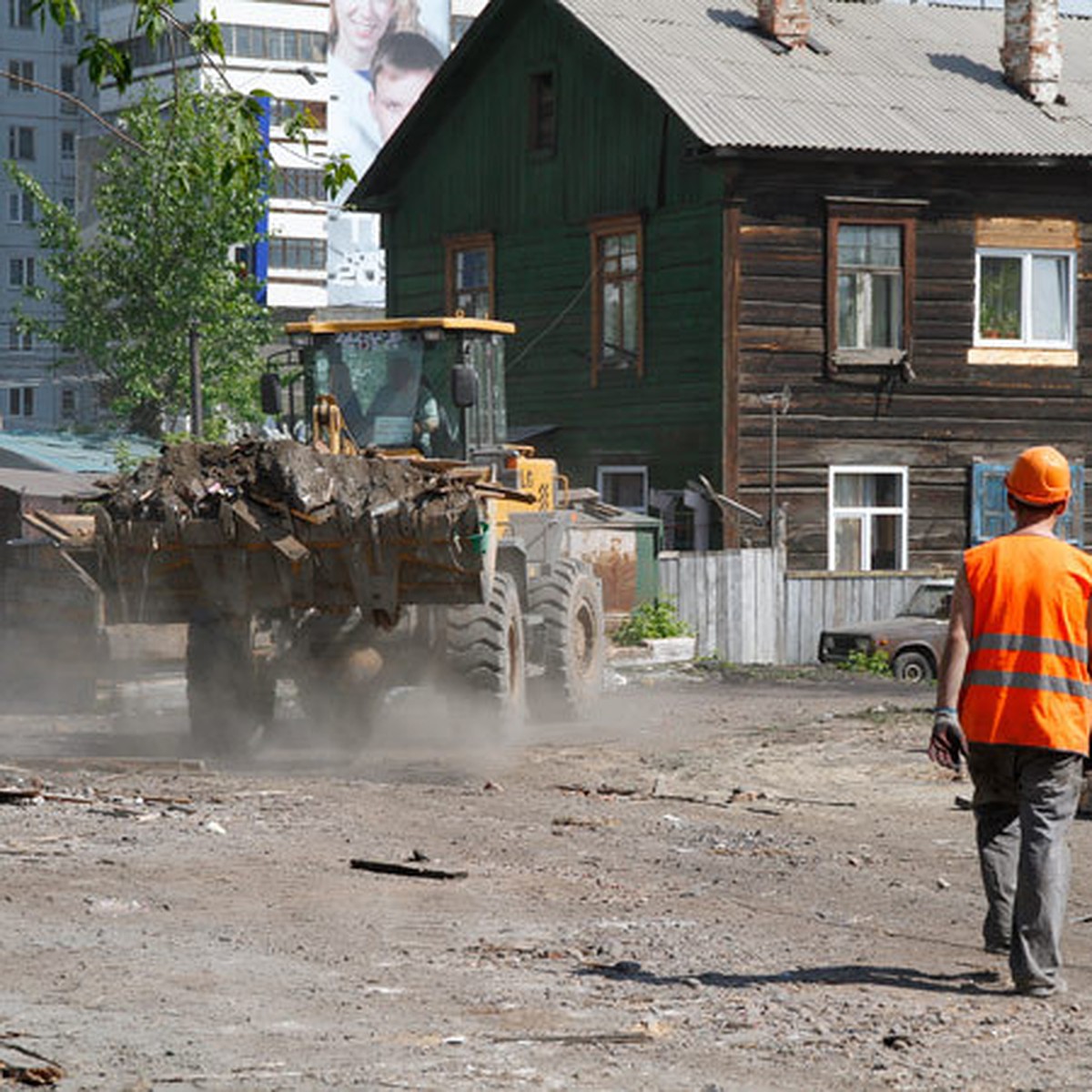 Почему красноярцы не хотят переезжать из аварийных домов в новостройки? -  KP.RU