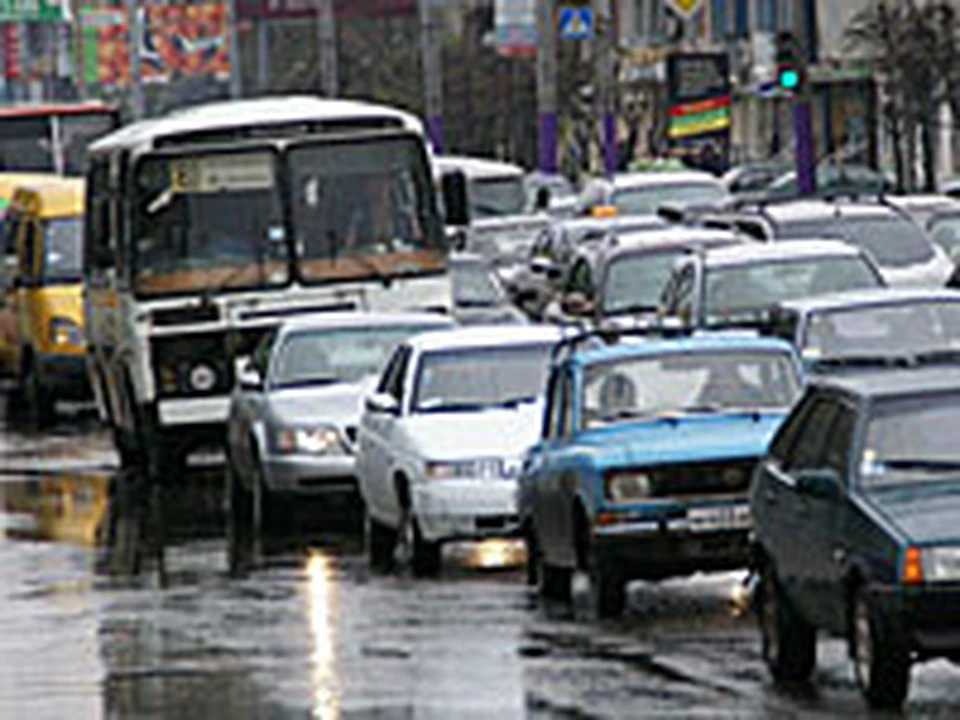 В Воронеже о дорожных пробках водителям будут сообщать через SMS