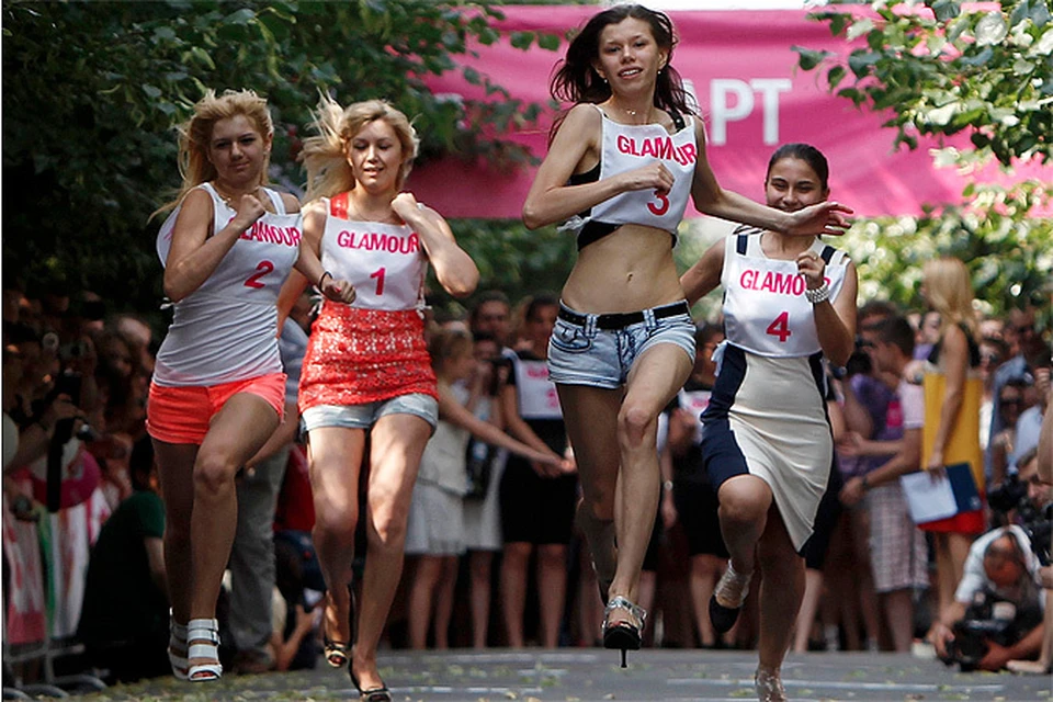 Самые длинноногие девушки Новосибирска 1 августа года. - 2 августа - ecomamochka.ru