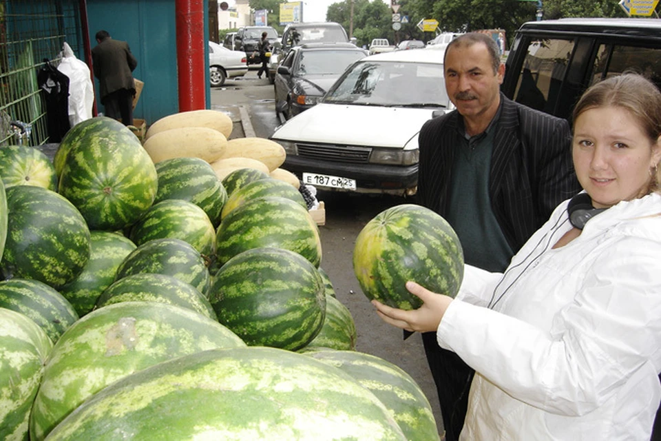 «Комсомолка» выясняла, как из Приморья на Камчатку попали 6 тонн несъедобных арбузов