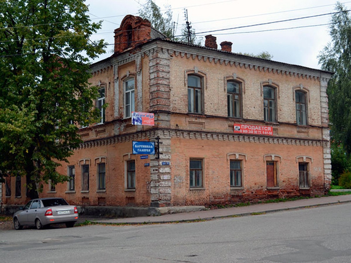 В городе Кинешме Ивановской области разрушается дом, в котором, по  утверждению местных жителей, бывал драматург Островский - KP.RU