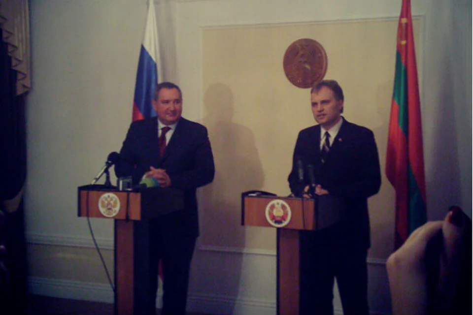 Дмитрий Рогозин заверил Евгения Шевчука, что Россия будет помогать Приднестровью и дальше.