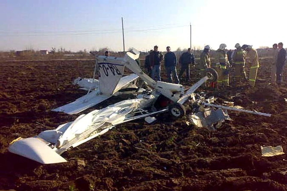 Какой самолет упал сегодня. Катастрофа л 39 в Краснодарском крае. Легкомоторный самолёт упал в Волгоградской области. Катастрофа самолета в Краснодарском крае. Авария самолета легкомоторного в Волгоградской области.