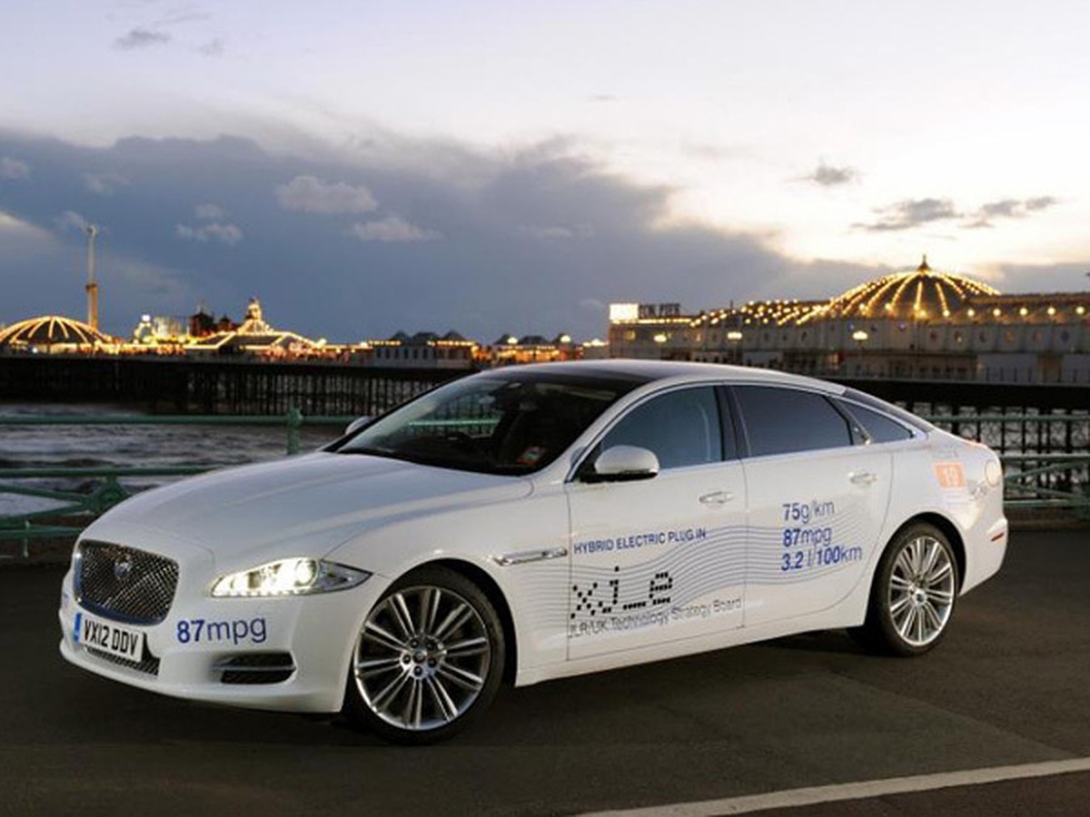 Успех Jaguar XJ_e на ежегодном соревновании RAC Future Car Challenge - KP.RU