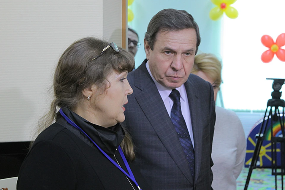 На открытии лекотеки побывал мэр Новосибирска.