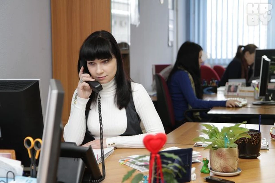 Специалист контакт-центра Юлия всегда готова ответить на ваши вопросы.