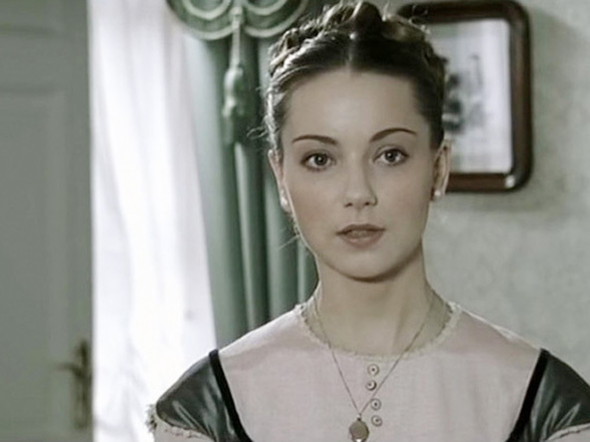 Интернетте кім жыныстық қатынасқа түседі?