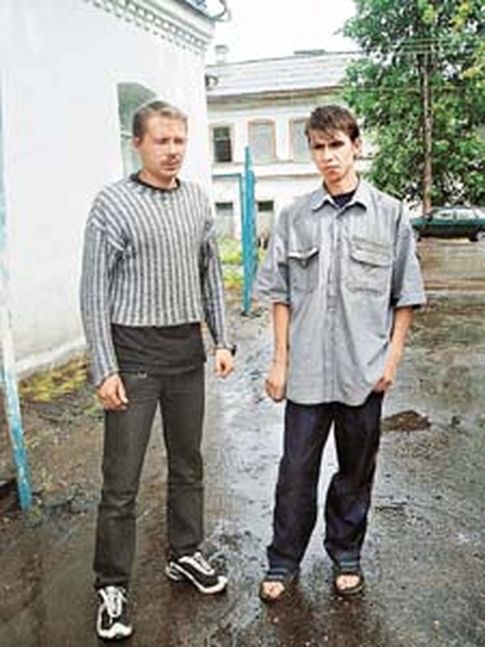 Александр и Дмитрий приехали к другу погостить. И попали в заложники.