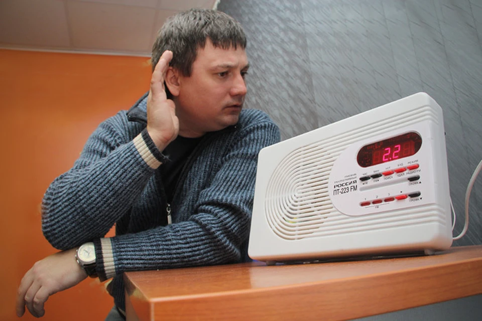 Многие отключают «бабушкино» радио. Зачем платить 50 рублей, если есть бесплатный телевизор и Интернет? Но приемник может понадобиться!