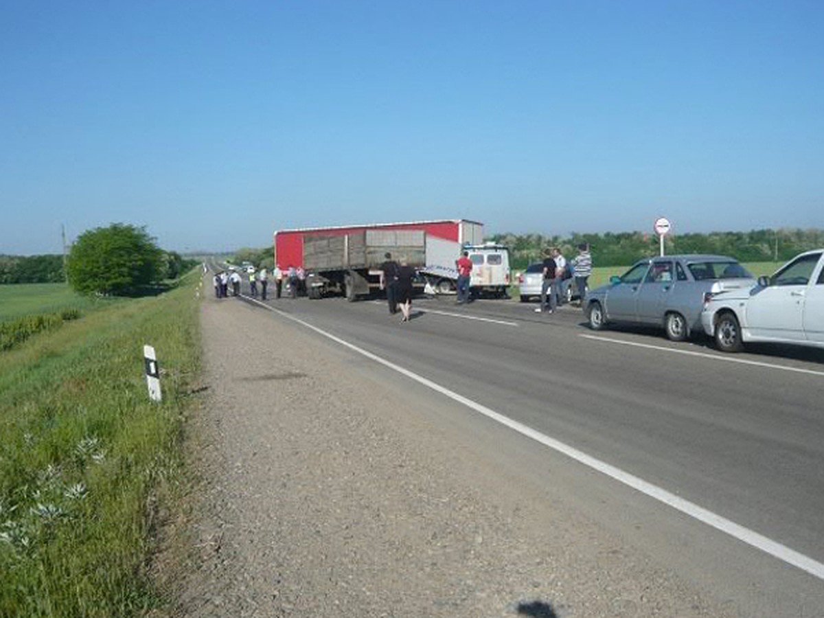 Сразу 13 автомобилей попали в аварию на Кубани из-за тумана - KP.RU