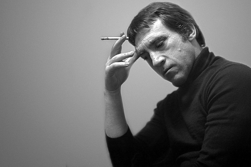 Прошло треть века, а число его поклонников не уменьшается, несмотря на смену поколения