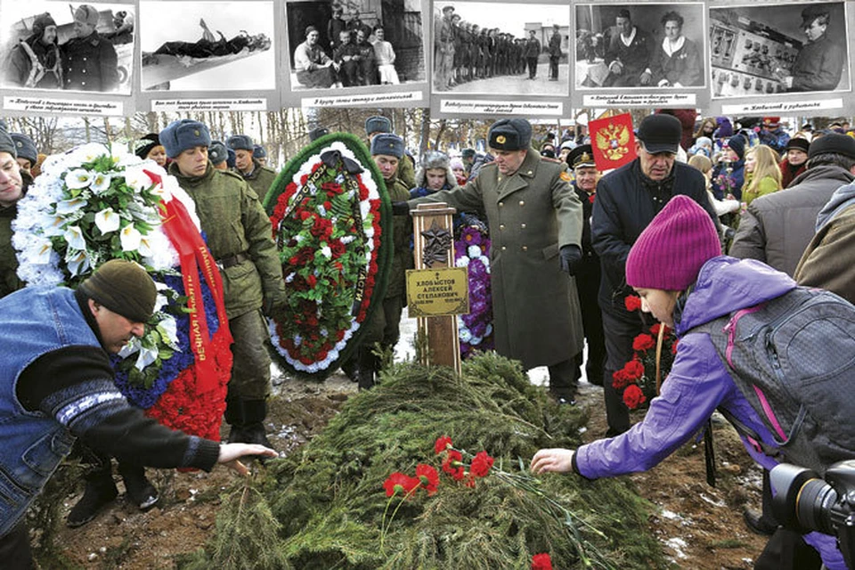 В последний путь заполярного аса проводили только месяц назад.