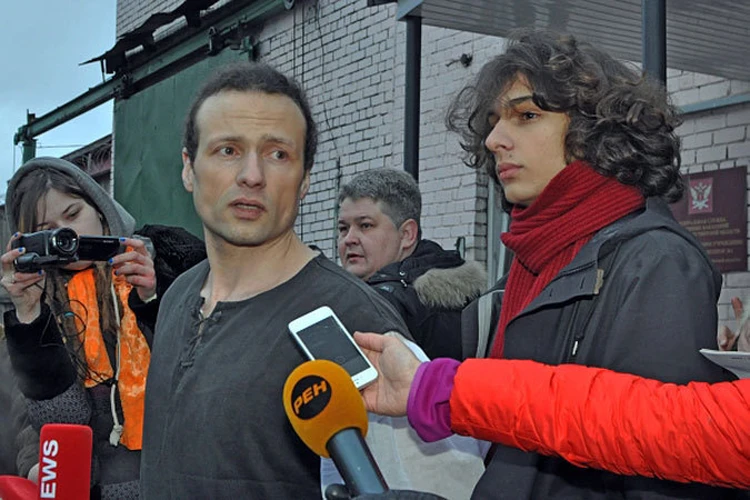 Илья Фарбер не собирается извиняться за то, что прошел по офицерским звездам